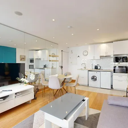 Bluestay 551 - Superbe A *